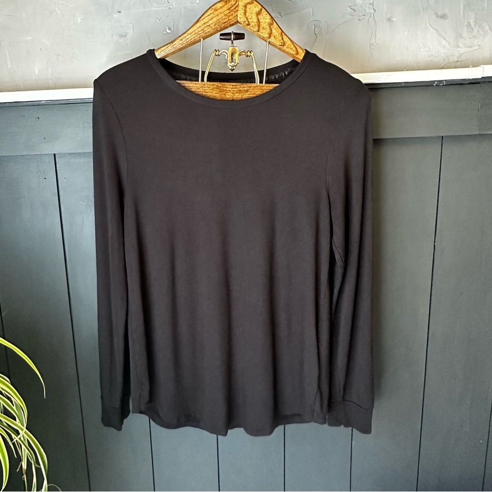 J. CREW FACTORY Black Long Sleeve T-Shirt -‎ Size M